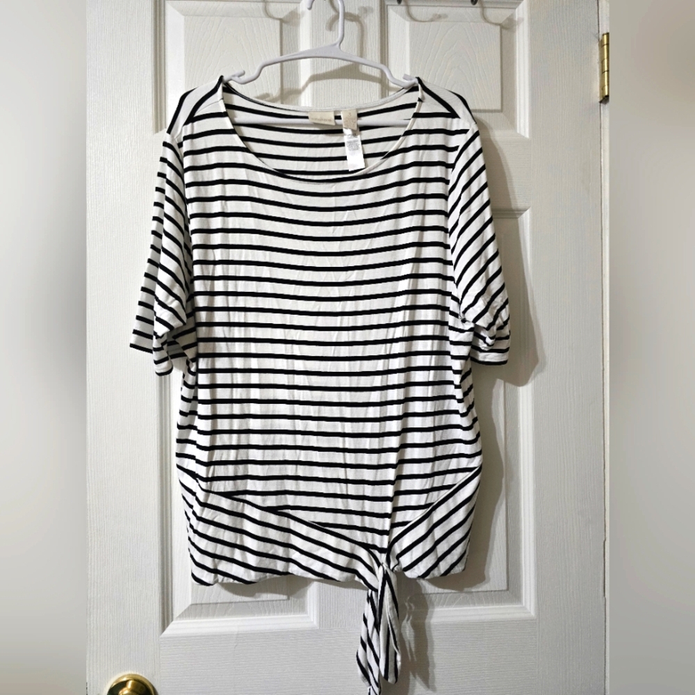 Chicos Black & White Striped Stretchy Tie Hem Short Sleeve Coastal Crewneck, EUC